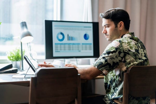 working-homewhite-caucasian-male-adult-wear-casual-cloth-working-with-desktop-check-analysing-business-data-chart-dinining-table-home-home-isolate-quarantine-ideaswork-remote-concept-768x512-2